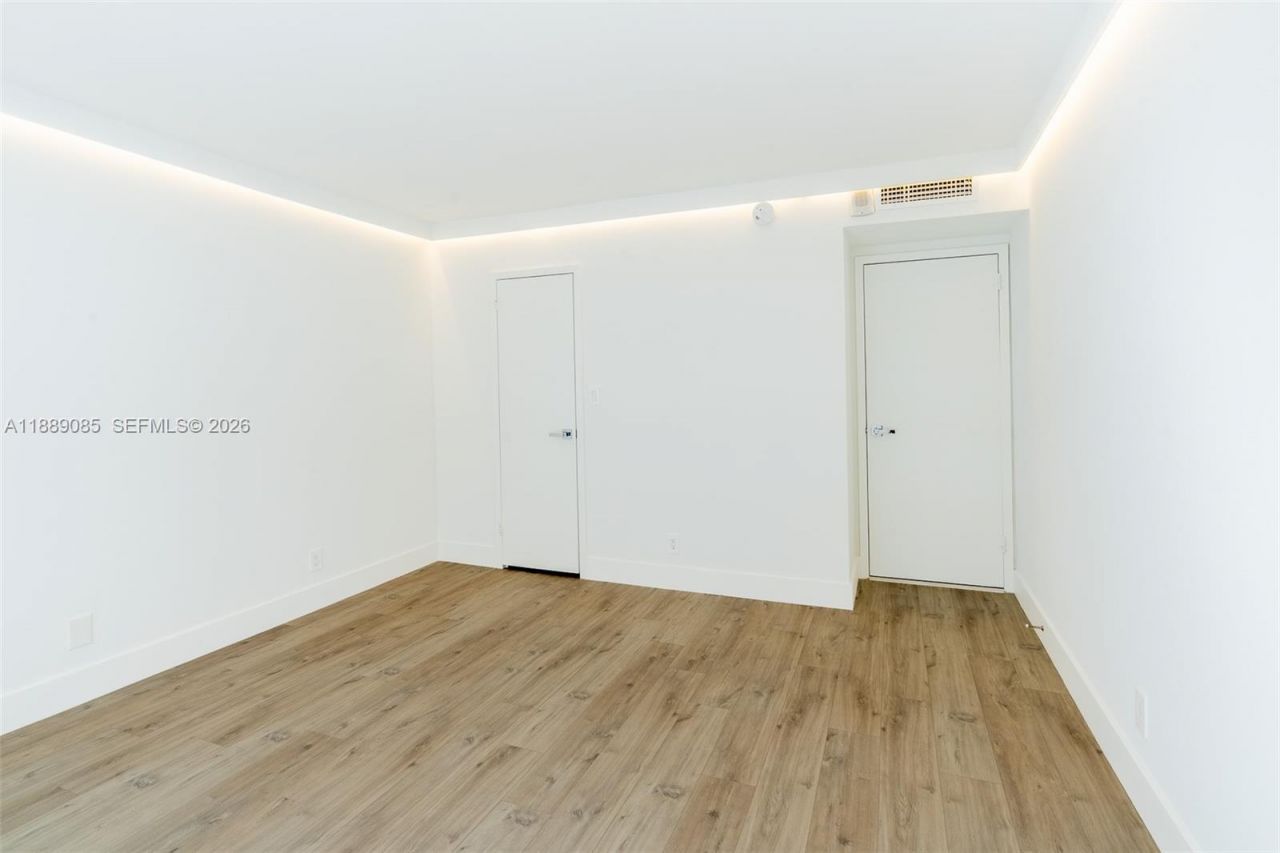 2030 S Ocean Dr, Unit 1127, Hallandale Beach, FL 33009 Photo