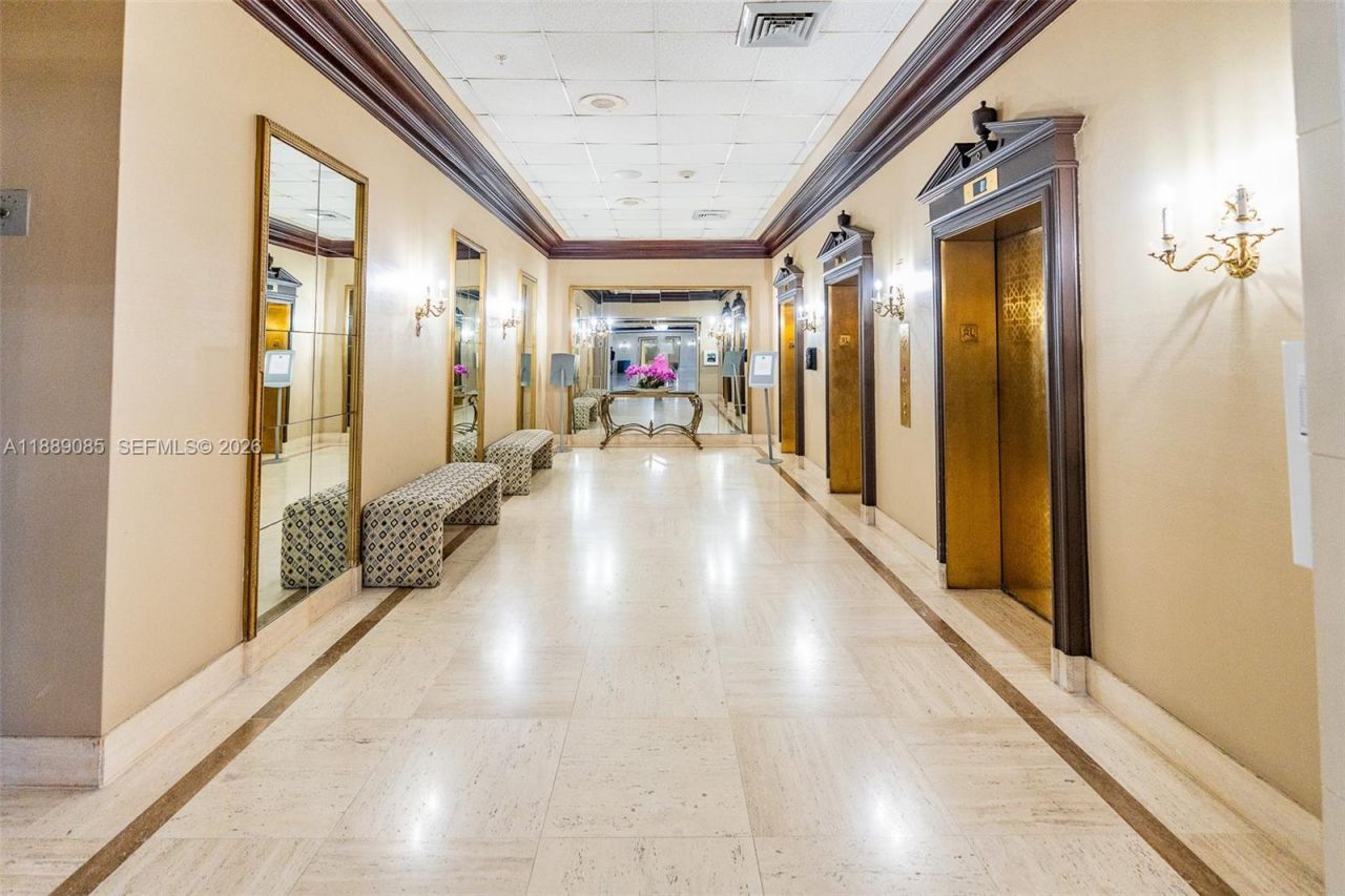 2030 S Ocean Dr, Unit 1127, Hallandale Beach, FL 33009 Photo