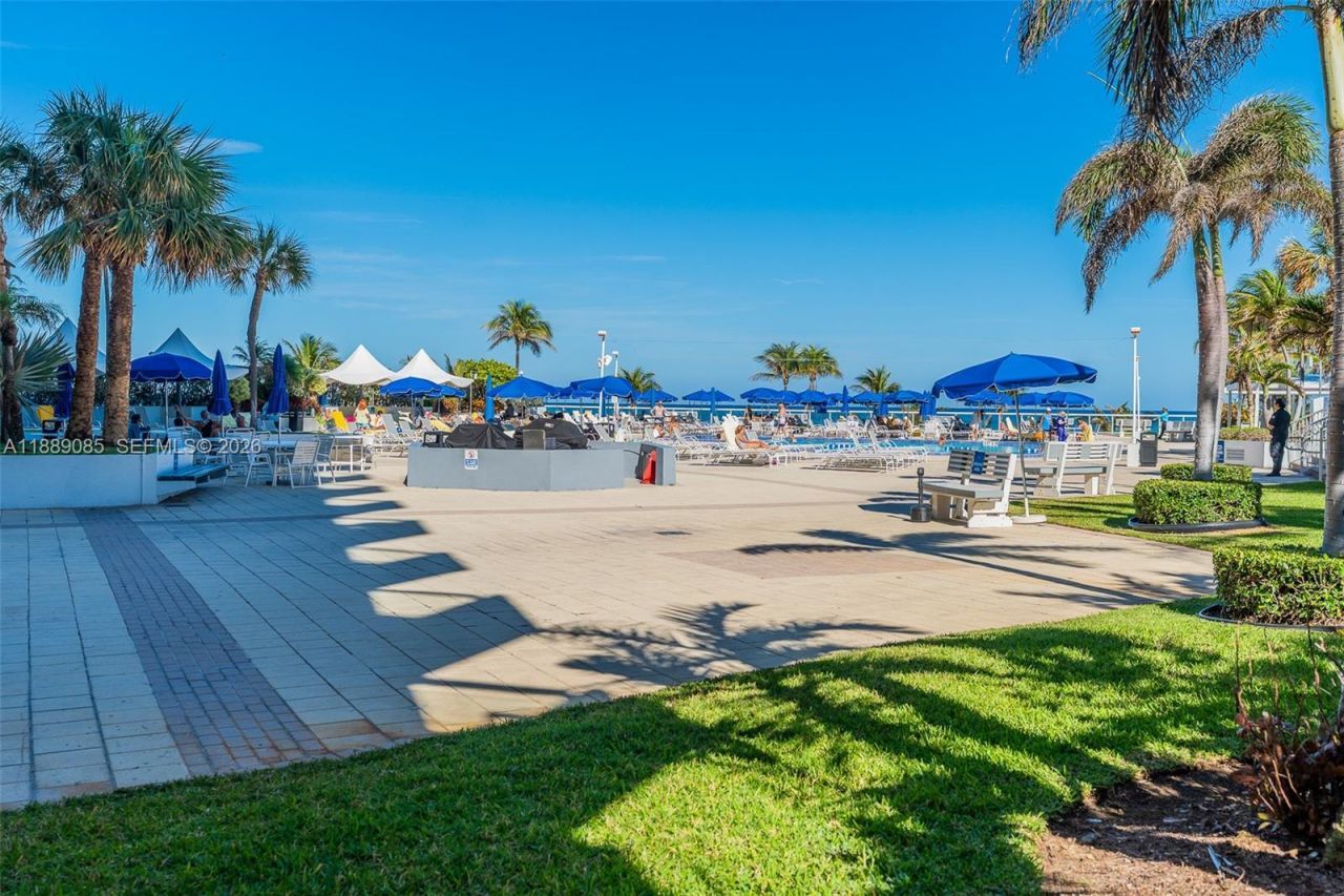 2030 S Ocean Dr, Unit 1127, Hallandale Beach, FL 33009 Photo