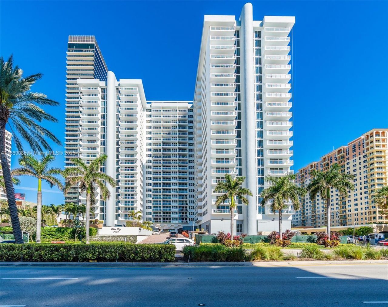 2030 S Ocean Dr, Unit 1127, Hallandale Beach, FL 33009 Photo