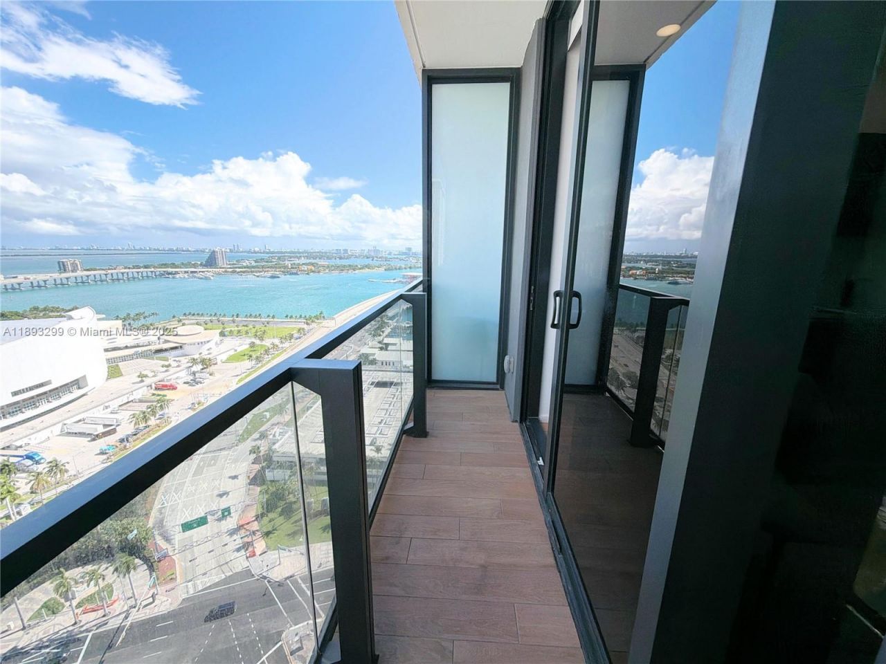 398 NE 5th St, Unit 2108, Miami, FL 33132 Photo