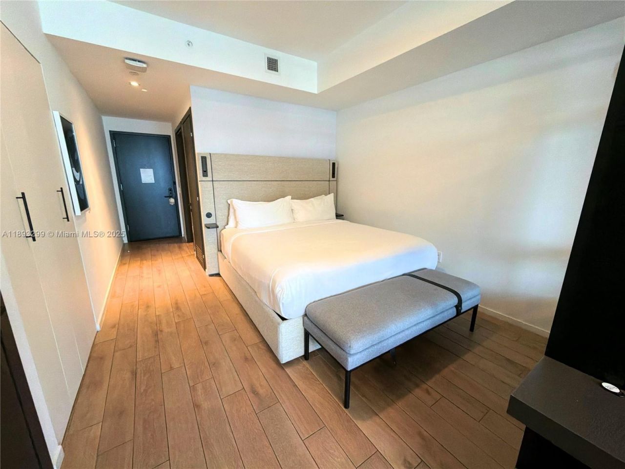 398 NE 5th St, Unit 2108, Miami, FL 33132 Photo