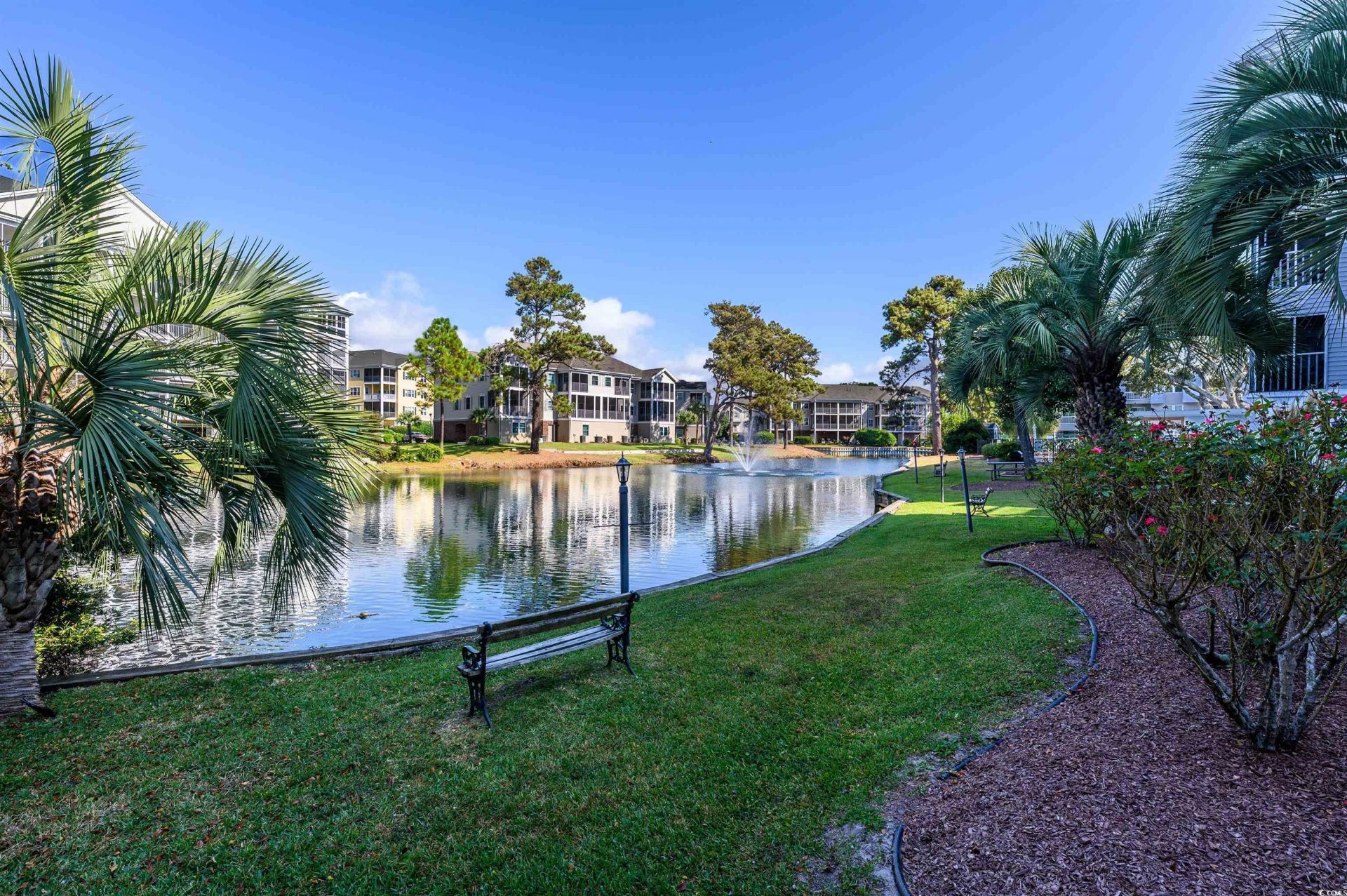 305 Hillside Dr. N Photo 10