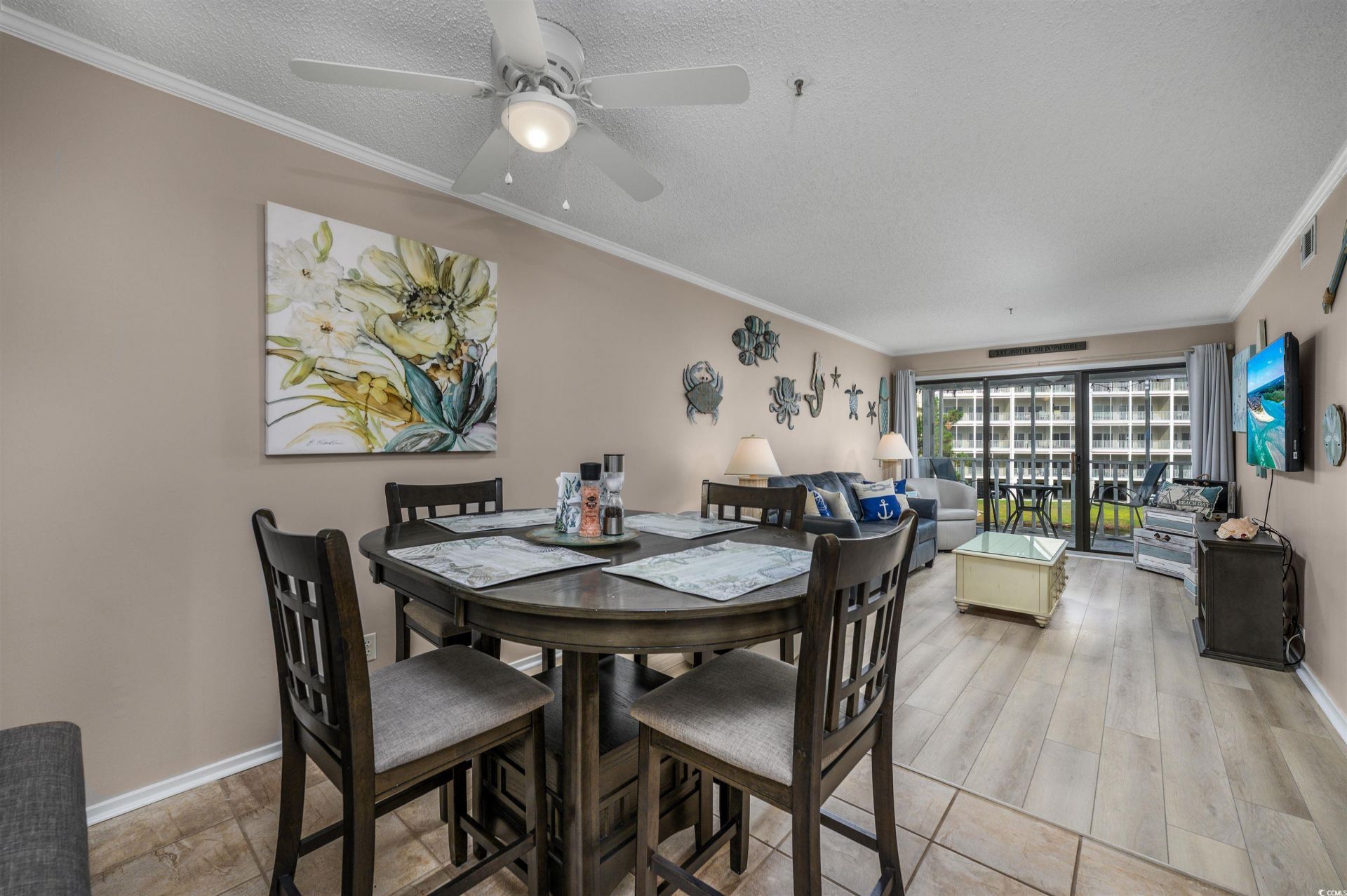 305 Hillside Dr. N Photo 17