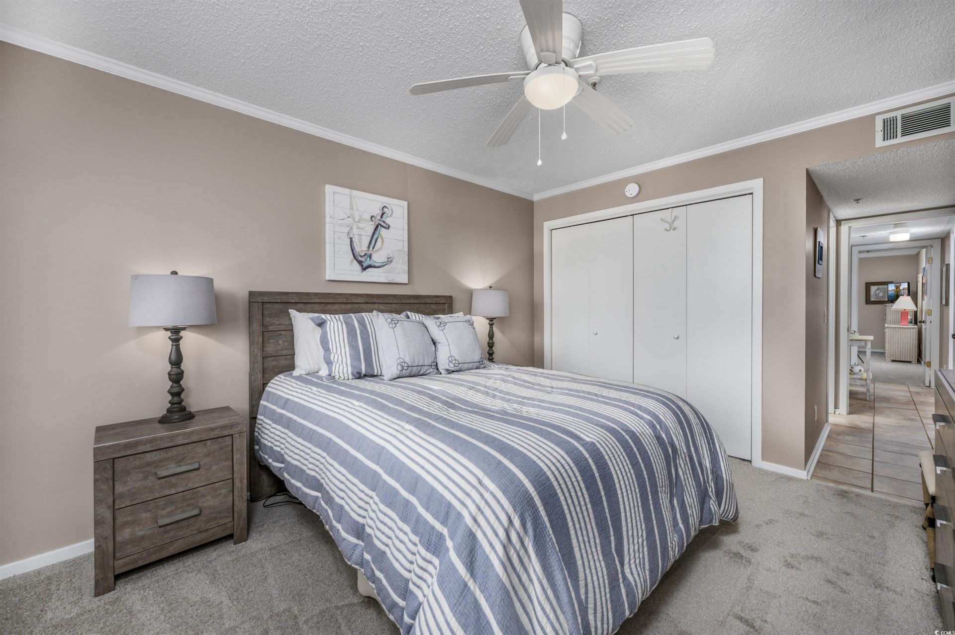 305 Hillside Dr. N Photo 25