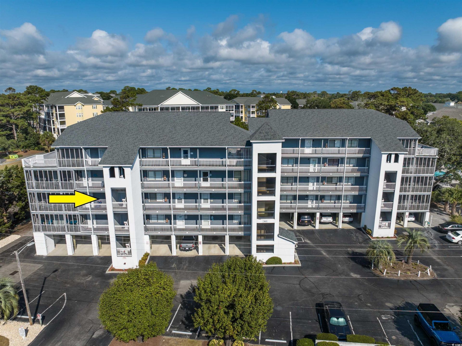 305 Hillside Dr. N Photo 35