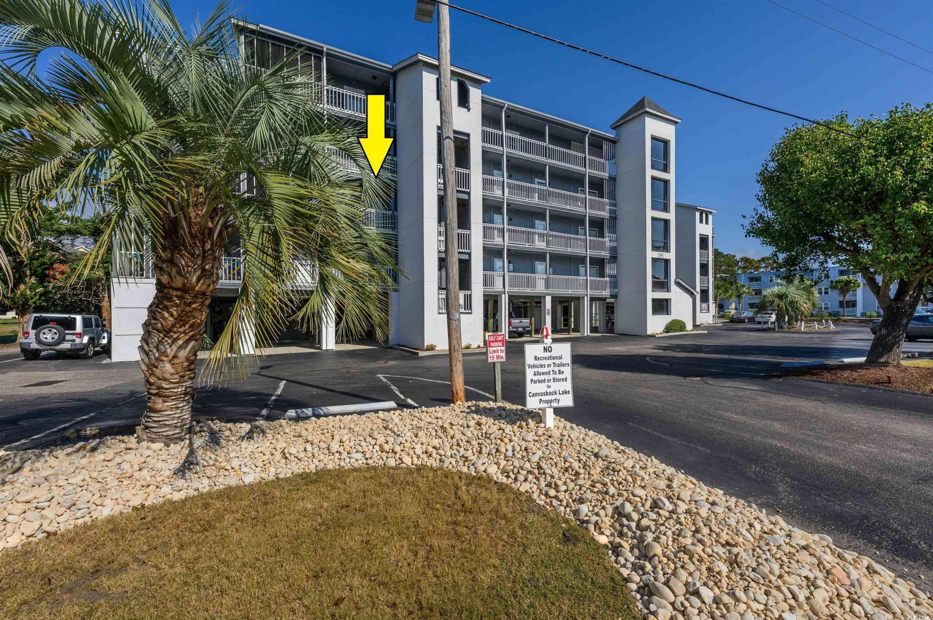 305 Hillside Dr. N Photo 36