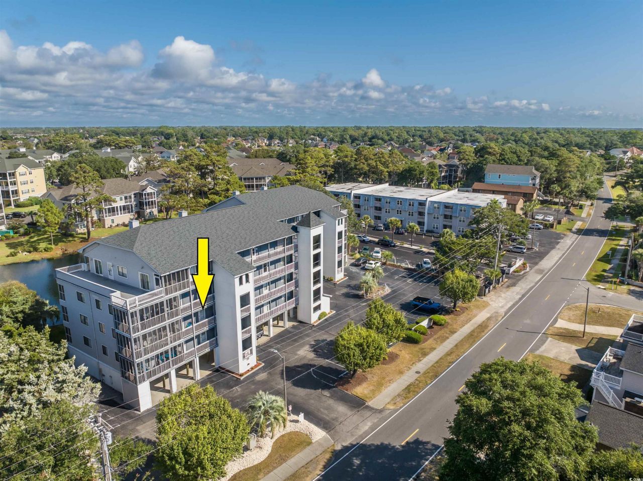 305 Hillside Dr. N Photo 6