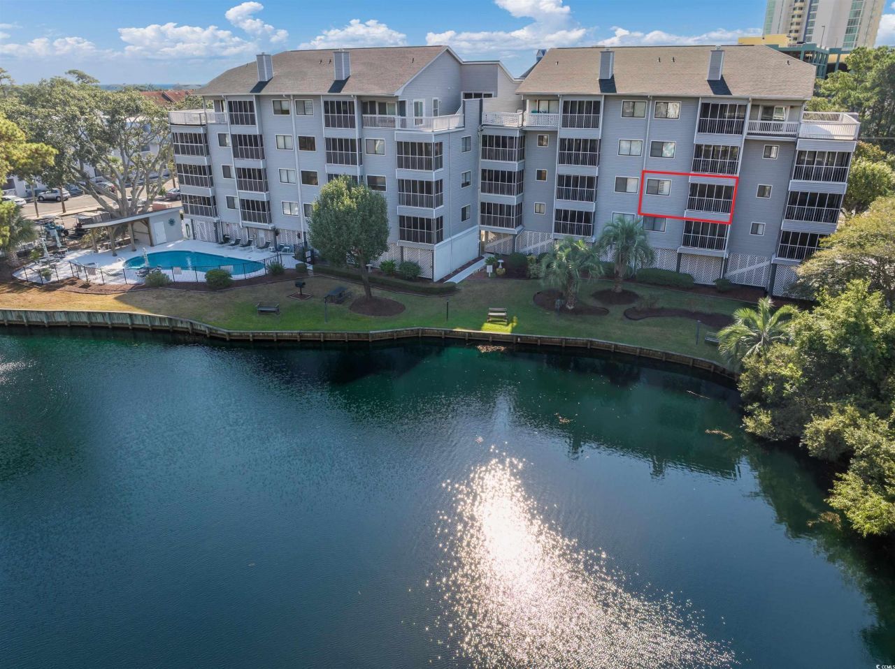 305 Hillside Dr. N Photo 7