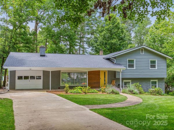 30 S Oak Forest Drive, Asheville, NC 28803