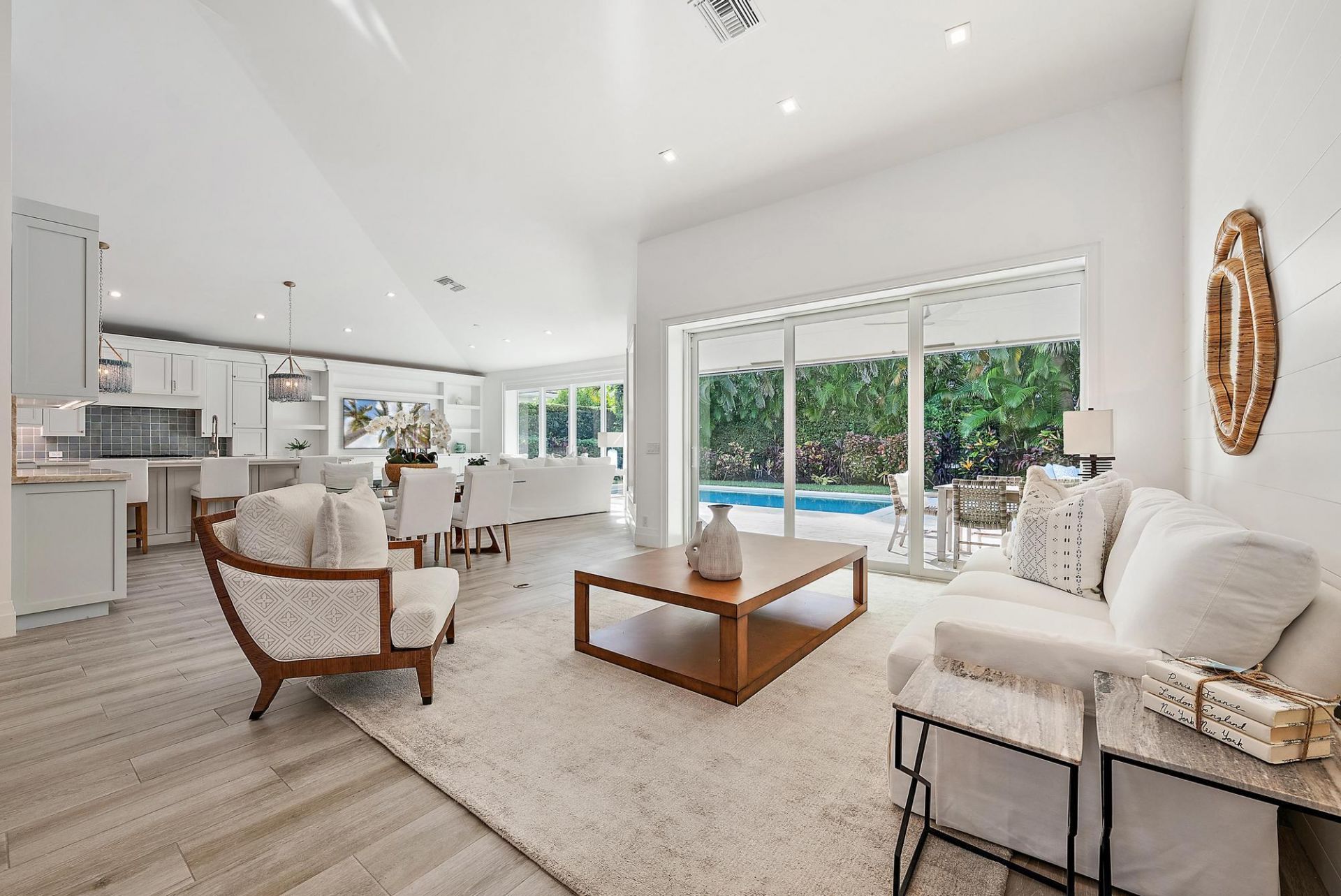 189 Shelter Lane, Jupiter Inlet Colony, FL 33469 Photo