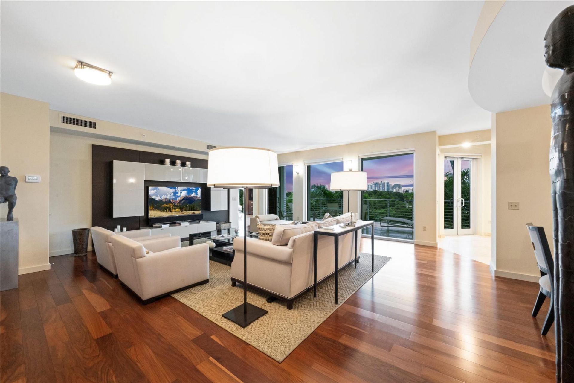 301 Hendricks Isle, Unit 10, Fort Lauderdale, FL 33301 Photo