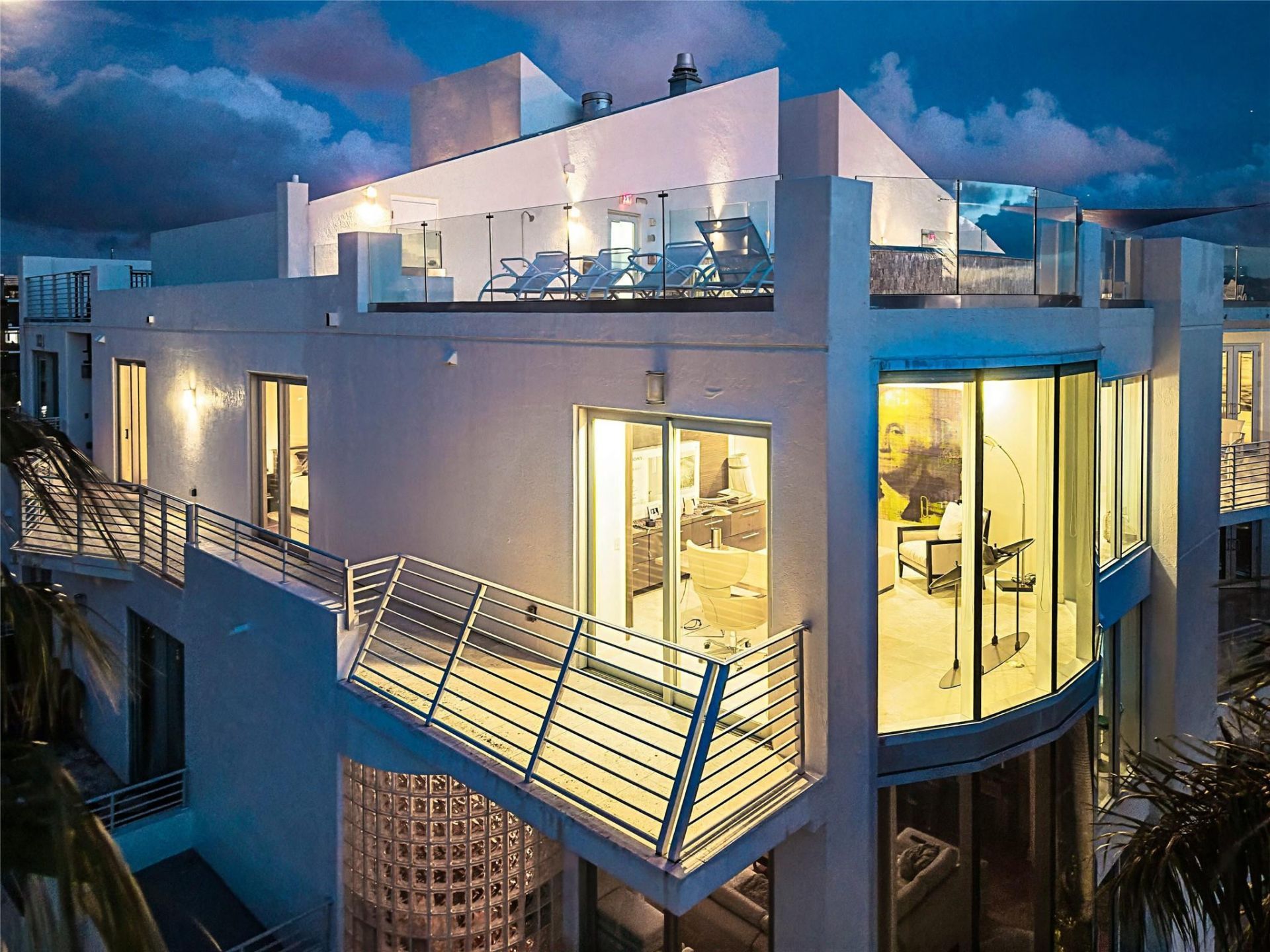 301 Hendricks Isle, Unit 10, Fort Lauderdale, FL 33301 Photo