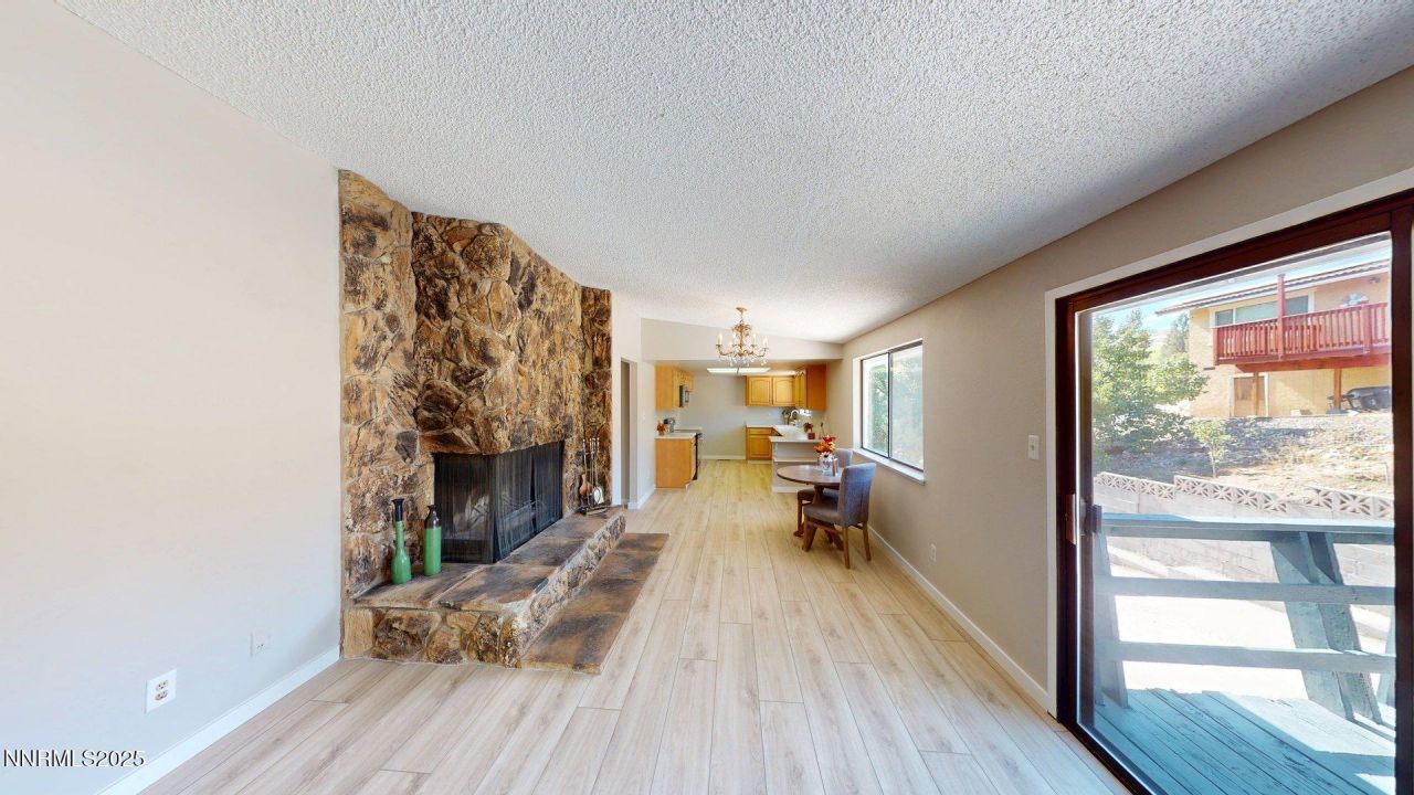 2345 Camelot Way, Reno, NV 89509 Photo