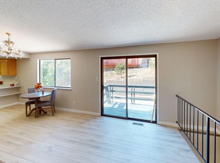 2345 Camelot Way, Reno, NV 89509 Photo