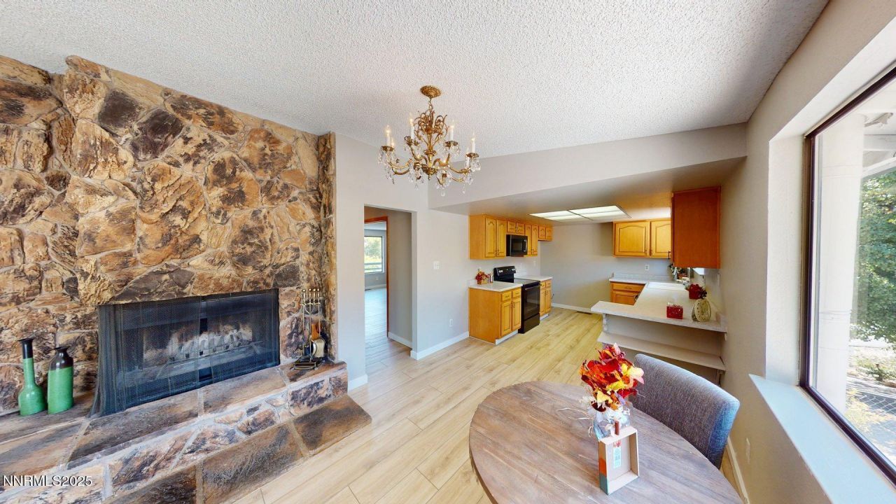 2345 Camelot Way, Reno, NV 89509 Photo