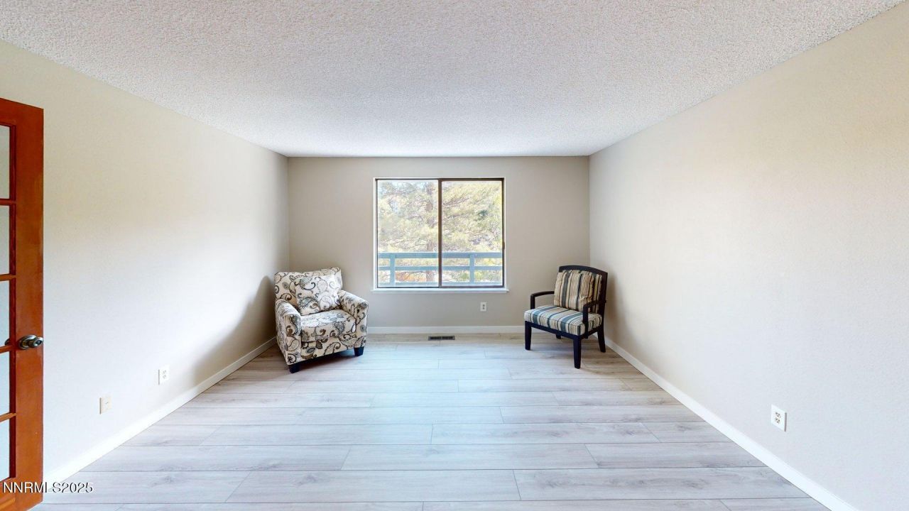 2345 Camelot Way, Reno, NV 89509 Photo