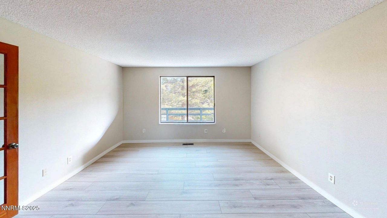 2345 Camelot Way, Reno, NV 89509 Photo