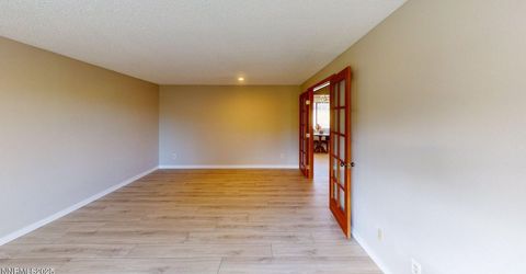 2345 Camelot Way, Reno, NV 89509 Photo