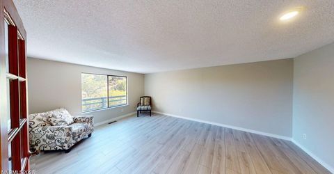 2345 Camelot Way, Reno, NV 89509 Photo