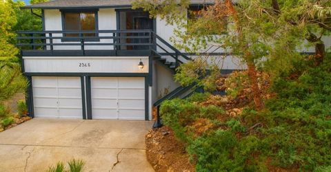 2345 Camelot Way, Reno, NV 89509 Photo