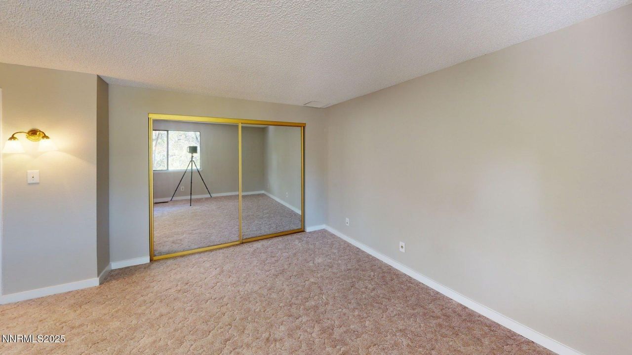 2345 Camelot Way, Reno, NV 89509 Photo
