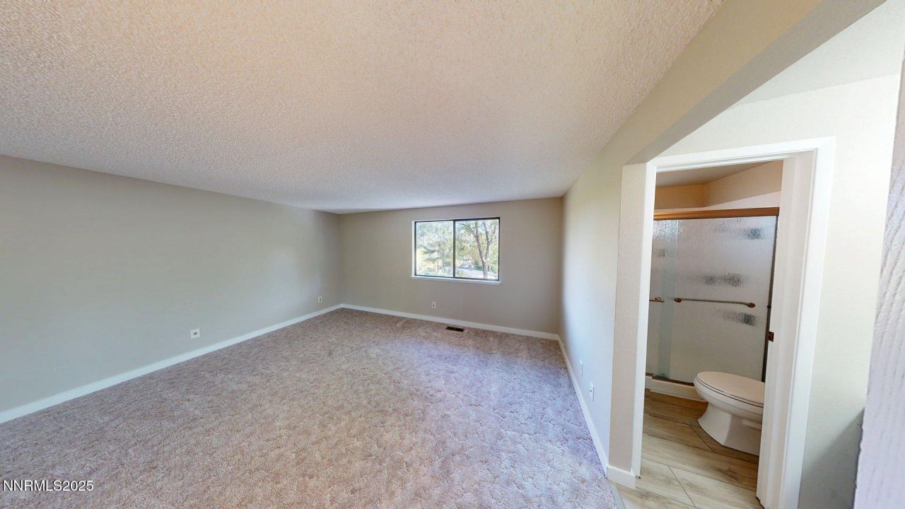 2345 Camelot Way, Reno, NV 89509 Photo