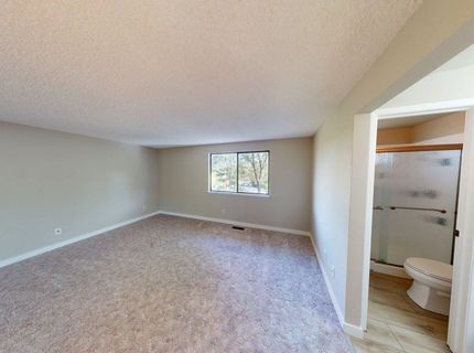 2345 Camelot Way, Reno, NV 89509 Photo