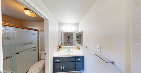 2345 Camelot Way, Reno, NV 89509 Photo