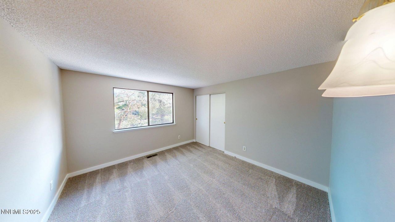 2345 Camelot Way, Reno, NV 89509 Photo