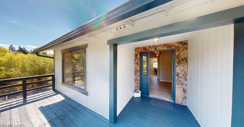 2345 Camelot Way, Reno, NV 89509 Photo