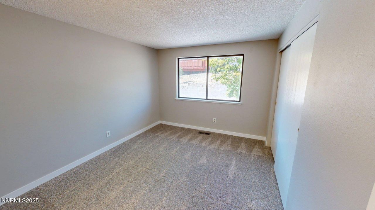 2345 Camelot Way, Reno, NV 89509 Photo