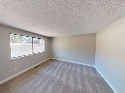 2345 Camelot Way, Reno, NV 89509 Photo