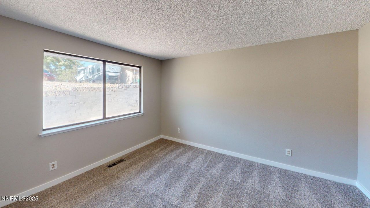 2345 Camelot Way, Reno, NV 89509 Photo