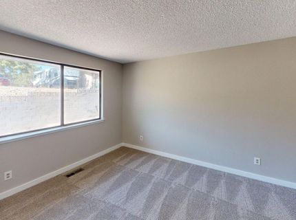 2345 Camelot Way, Reno, NV 89509 Photo