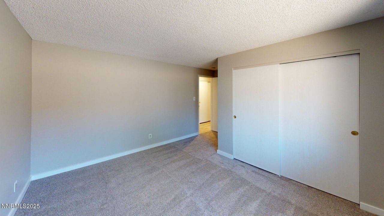 2345 Camelot Way, Reno, NV 89509 Photo