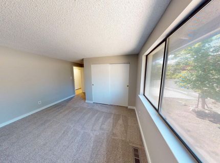 2345 Camelot Way, Reno, NV 89509 Photo