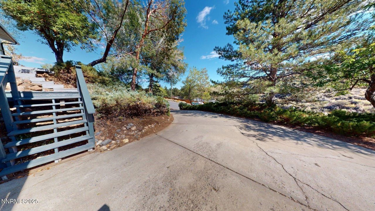 2345 Camelot Way, Reno, NV 89509 Photo