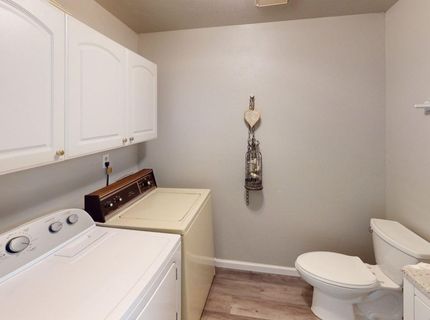 2345 Camelot Way, Reno, NV 89509 Photo