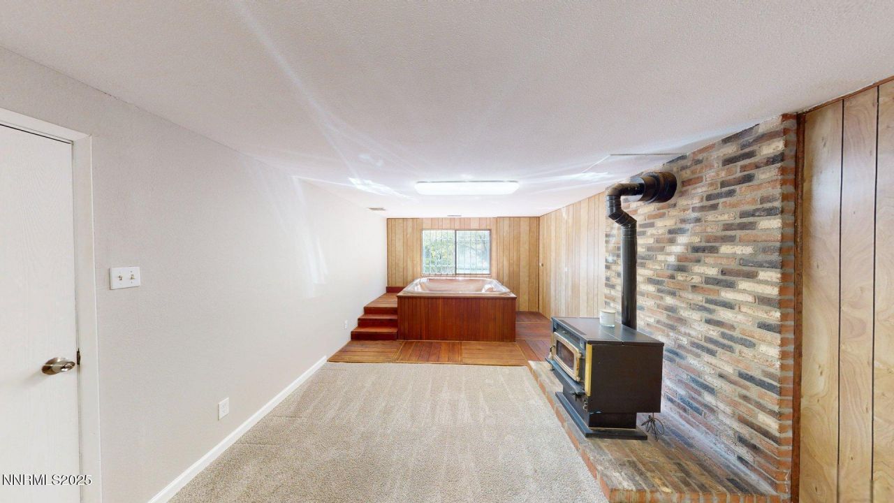 2345 Camelot Way, Reno, NV 89509 Photo