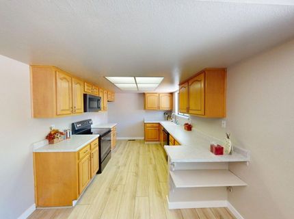 2345 Camelot Way, Reno, NV 89509 Photo