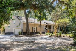 5568 Jenks Montgomery Road photo 4