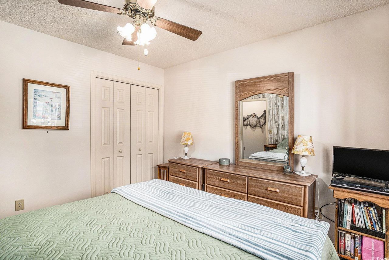 1240 White Tree Ln. Photo 16