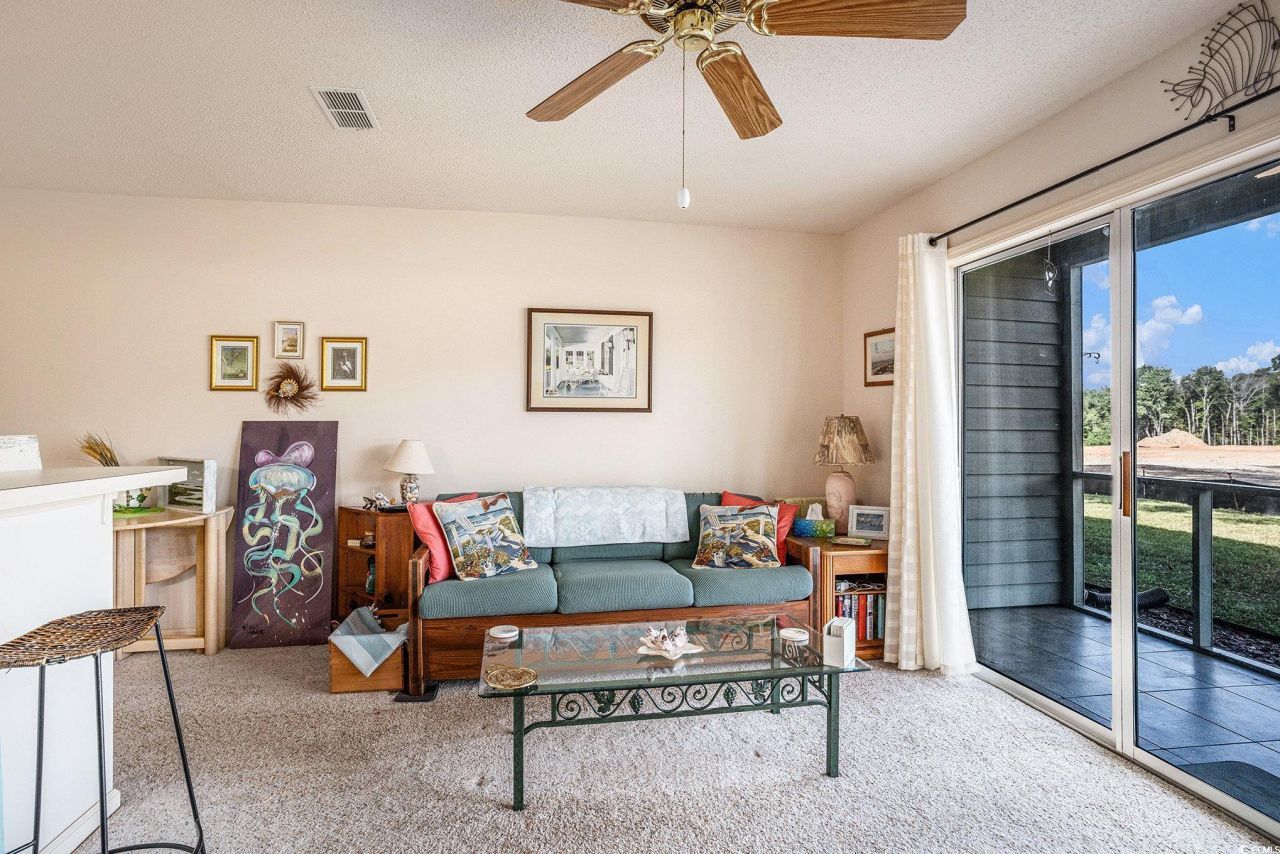 1240 White Tree Ln. Photo 6