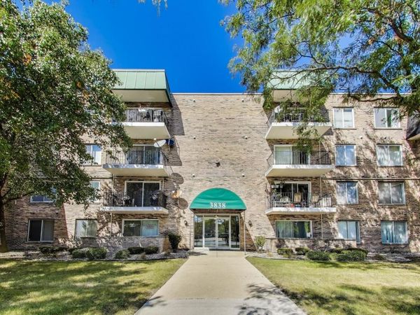 3838 W 111th Street, Unit 209, Chicago, IL 60655