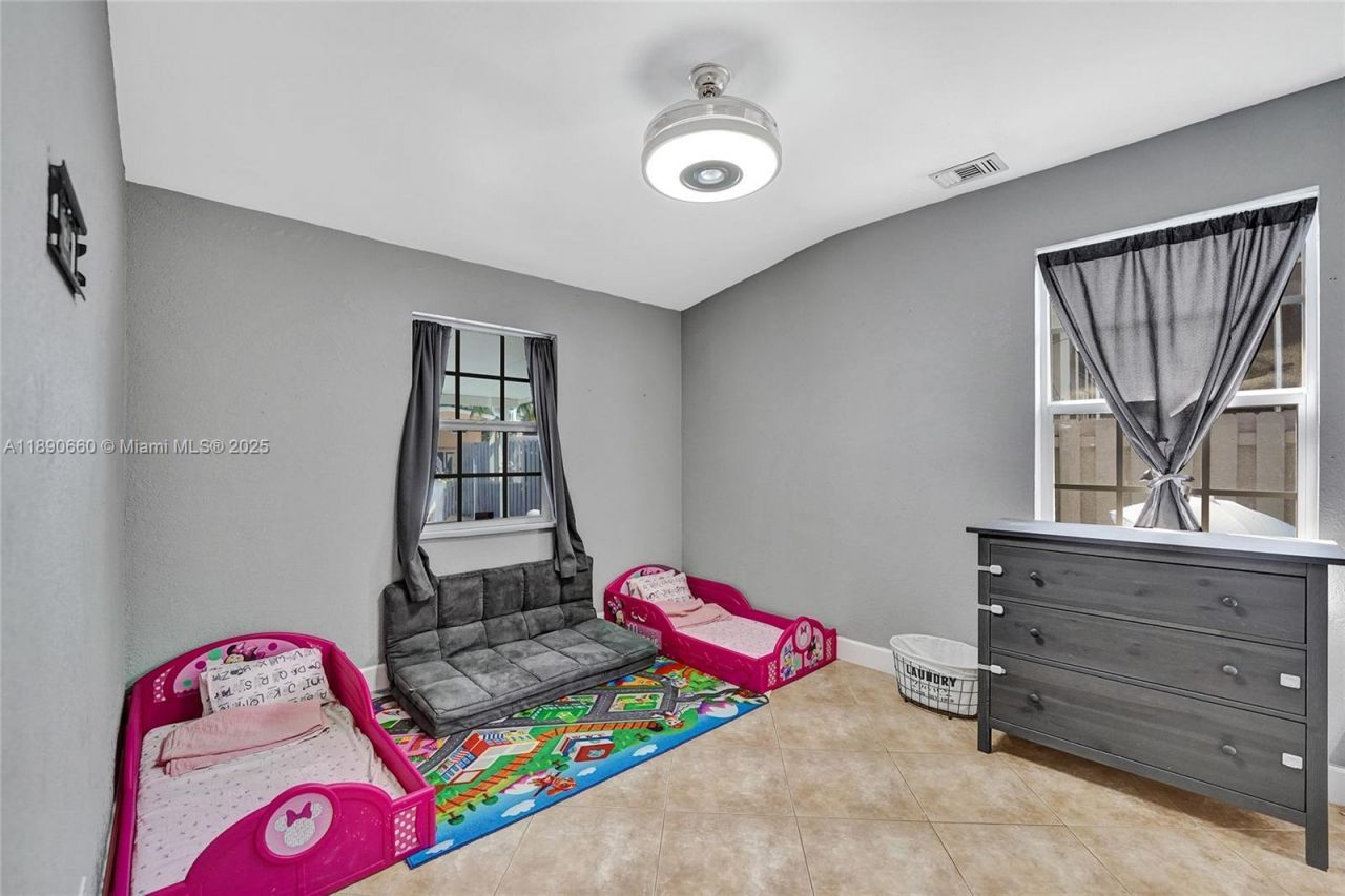 2624 Nassau Ln, Fort Lauderdale, FL 33312 Photo