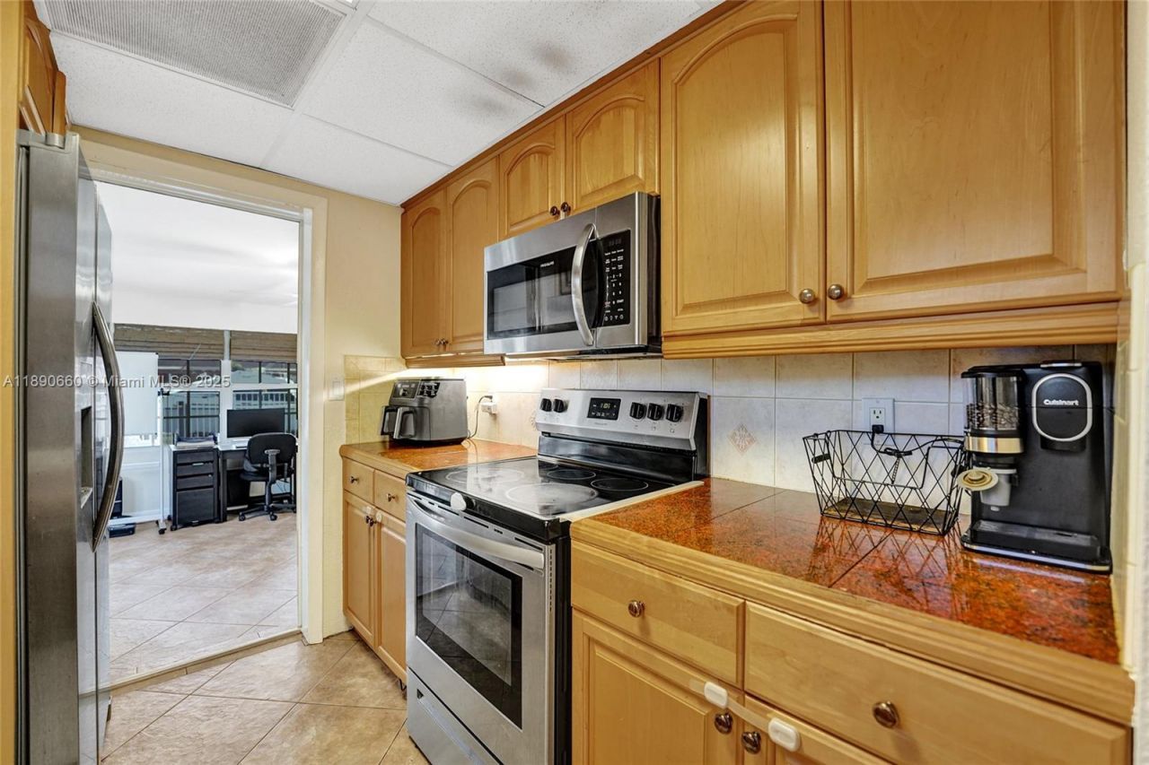 2624 Nassau Ln, Fort Lauderdale, FL 33312 Photo