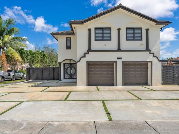 3121 SW 151st Ct, Miami, FL 33185