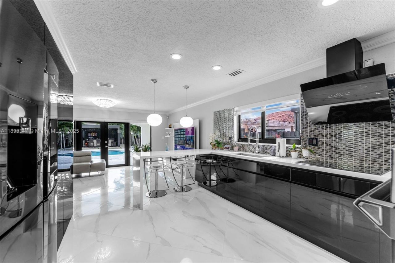 3121 SW 151st Ct, Miami, FL 33185 Photo