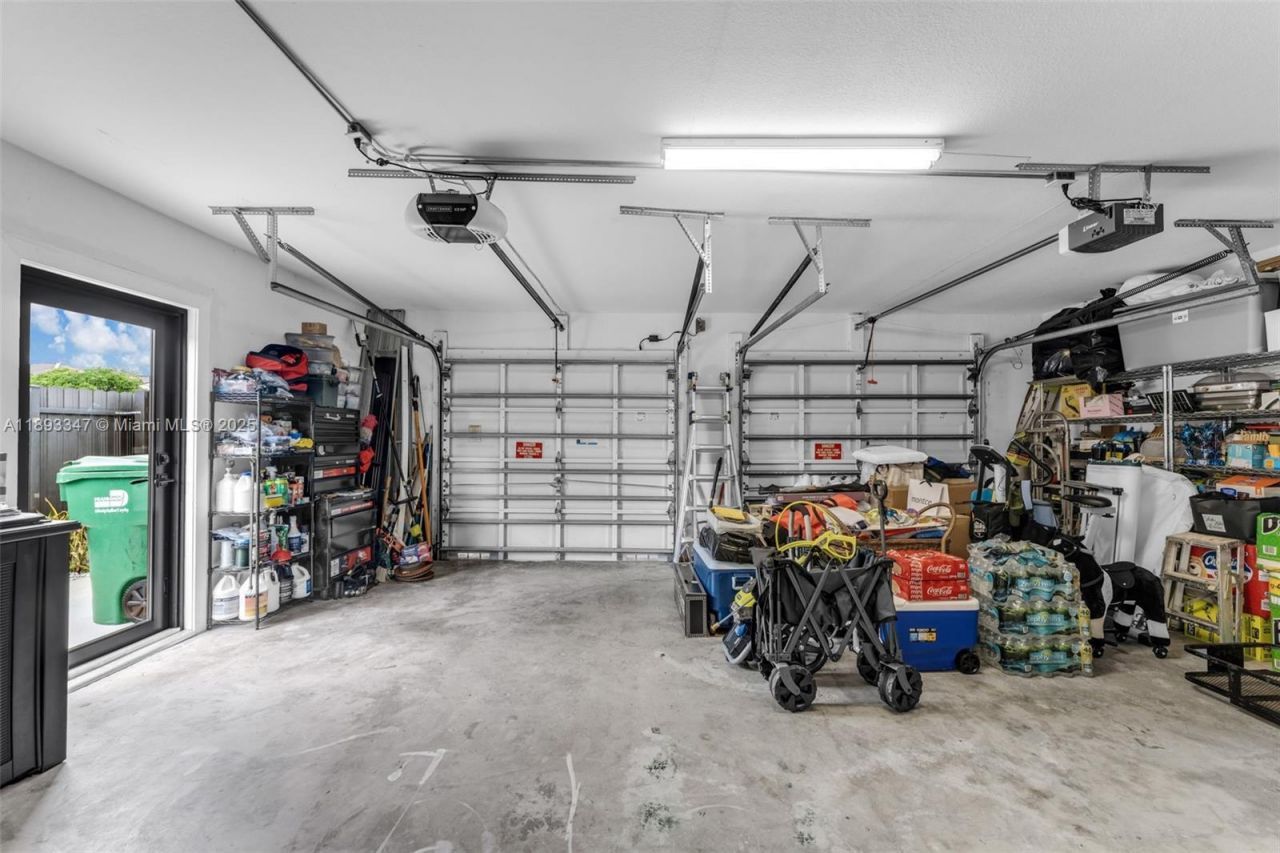 3121 SW 151st Ct, Miami, FL 33185 Photo